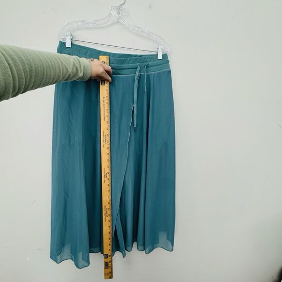 Women’s Blue Sheer Skirt With Built In Shorts And Tie Waist Size XL - Picture 4 of 8